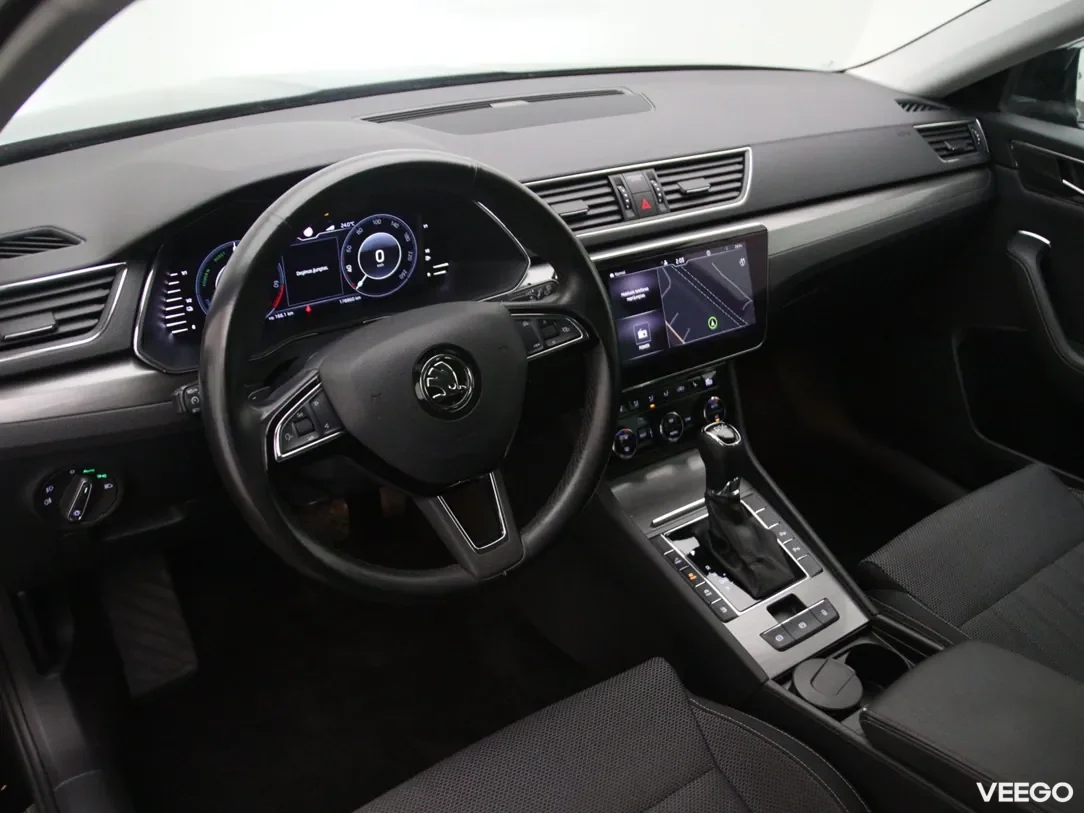 Skoda Superb 1.4 160kW