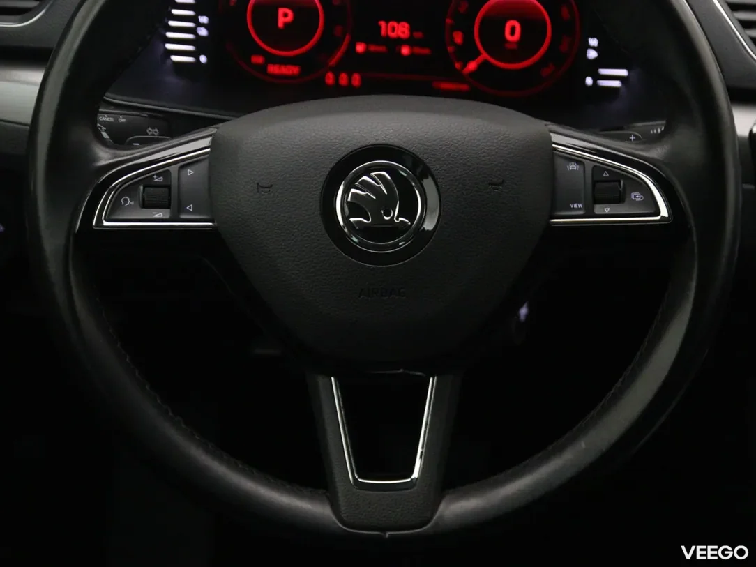 Skoda Superb 1.4 160kW