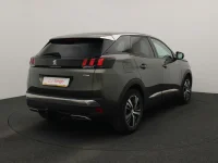 Peugeot 3008 1.2 96kW thumbnail