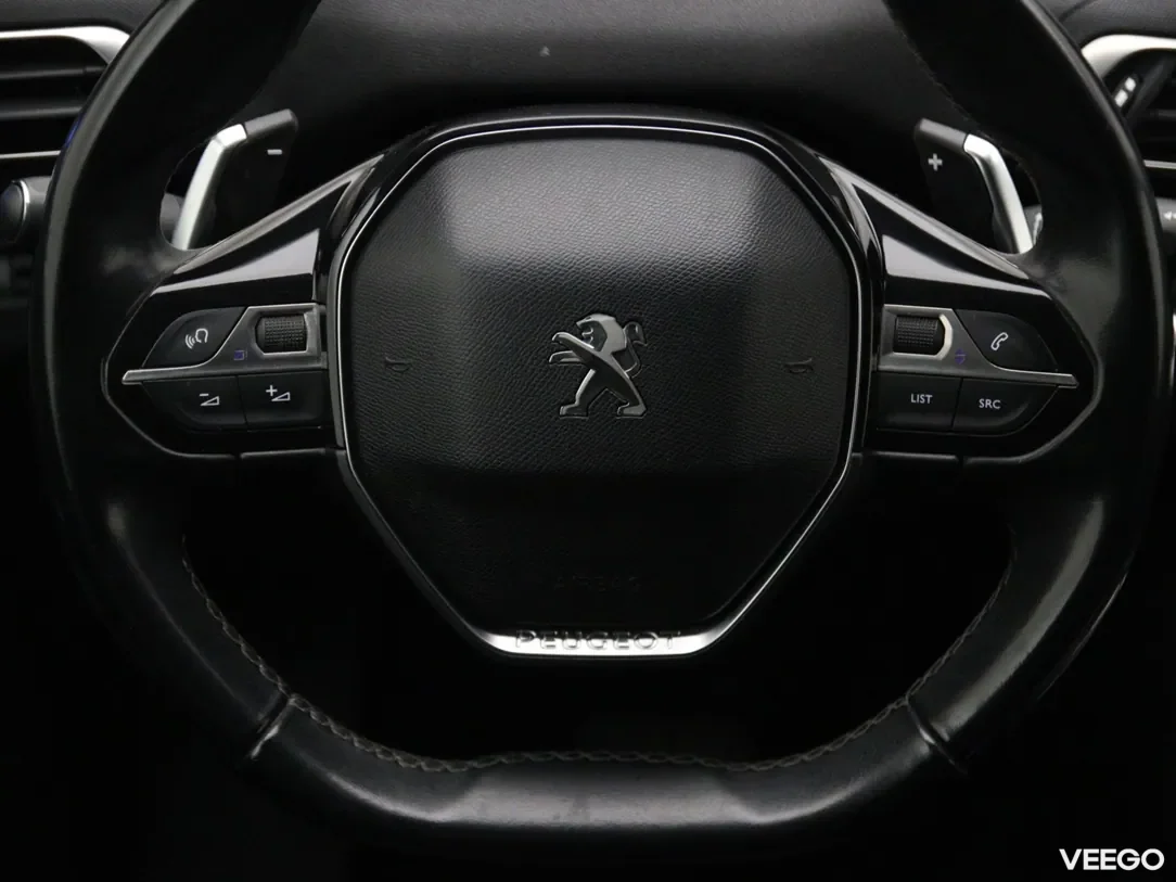 Peugeot 3008 1.2 96kW
