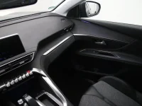 Peugeot 3008 1.2 96kW thumbnail