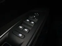 Peugeot 3008 1.2 96kW thumbnail