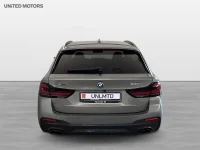BMW 530 xDrive Touring M Sport Drag HiFi Rattvärme Park Assist 0kW