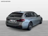 BMW 530 xDrive Touring M Sport Drag HiFi Rattvärme Park Assist 0kW