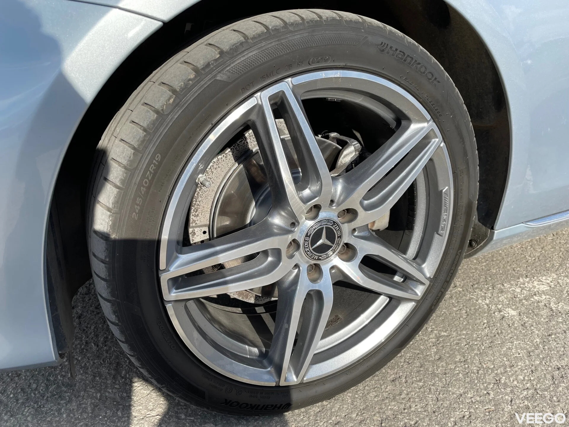 Mercedes-Benz E200 110kW