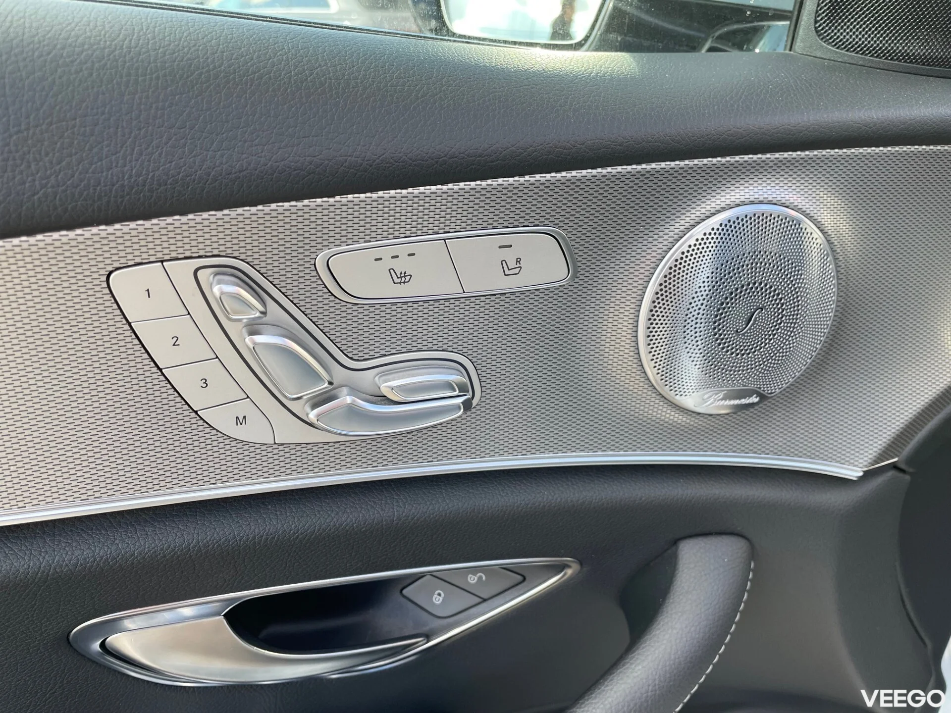 Mercedes-Benz E200 110kW