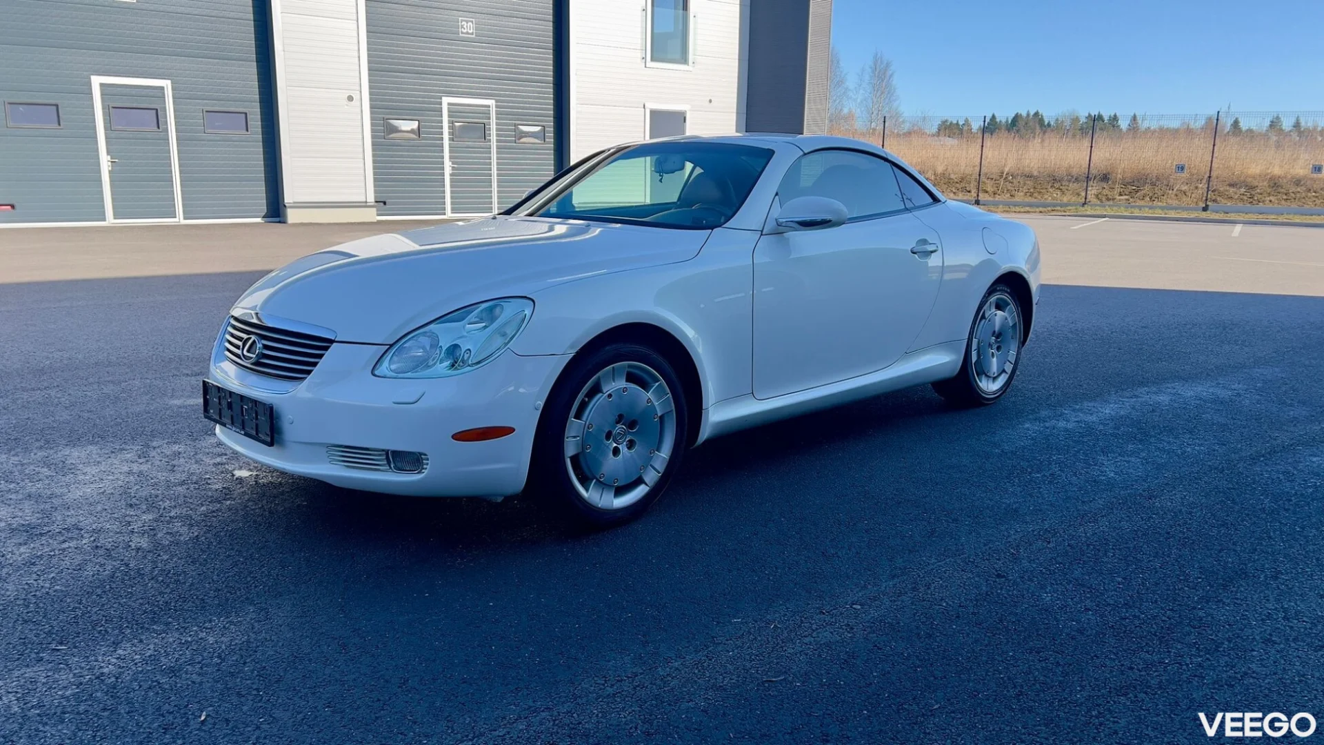 Lexus Carnival 210kW