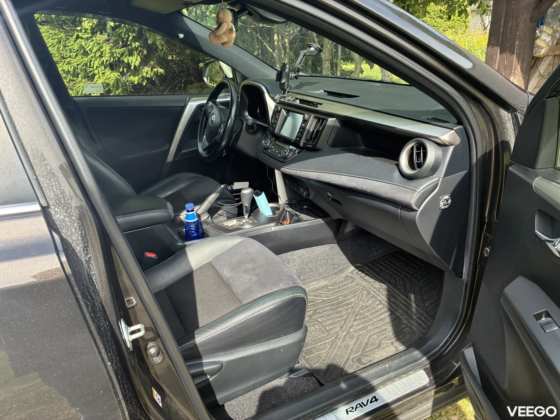 Toyota RAV4 2.0 112kW