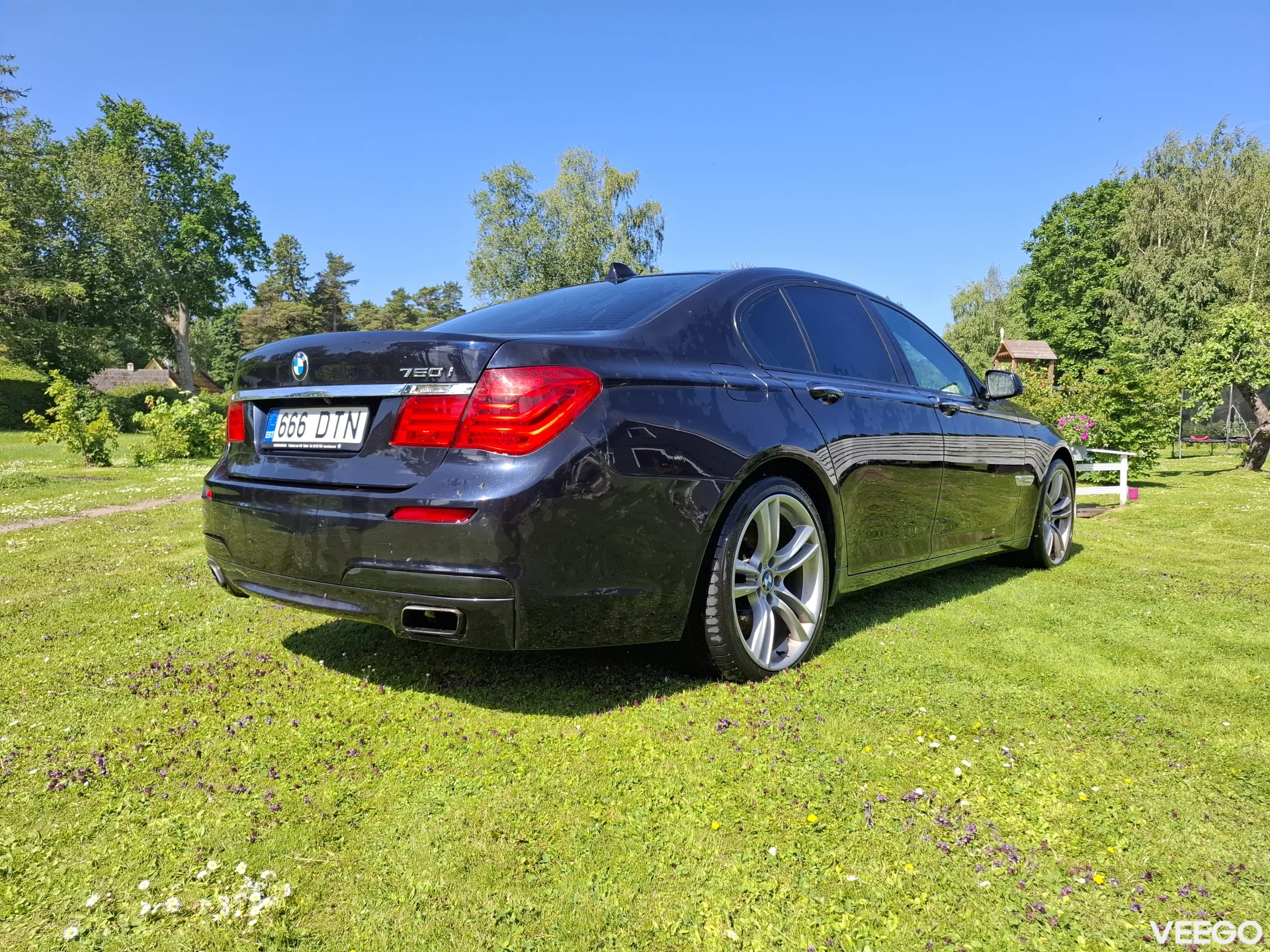 BMW 750 4.4 300kW