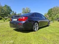BMW 750 4.4 300kW thumbnail
