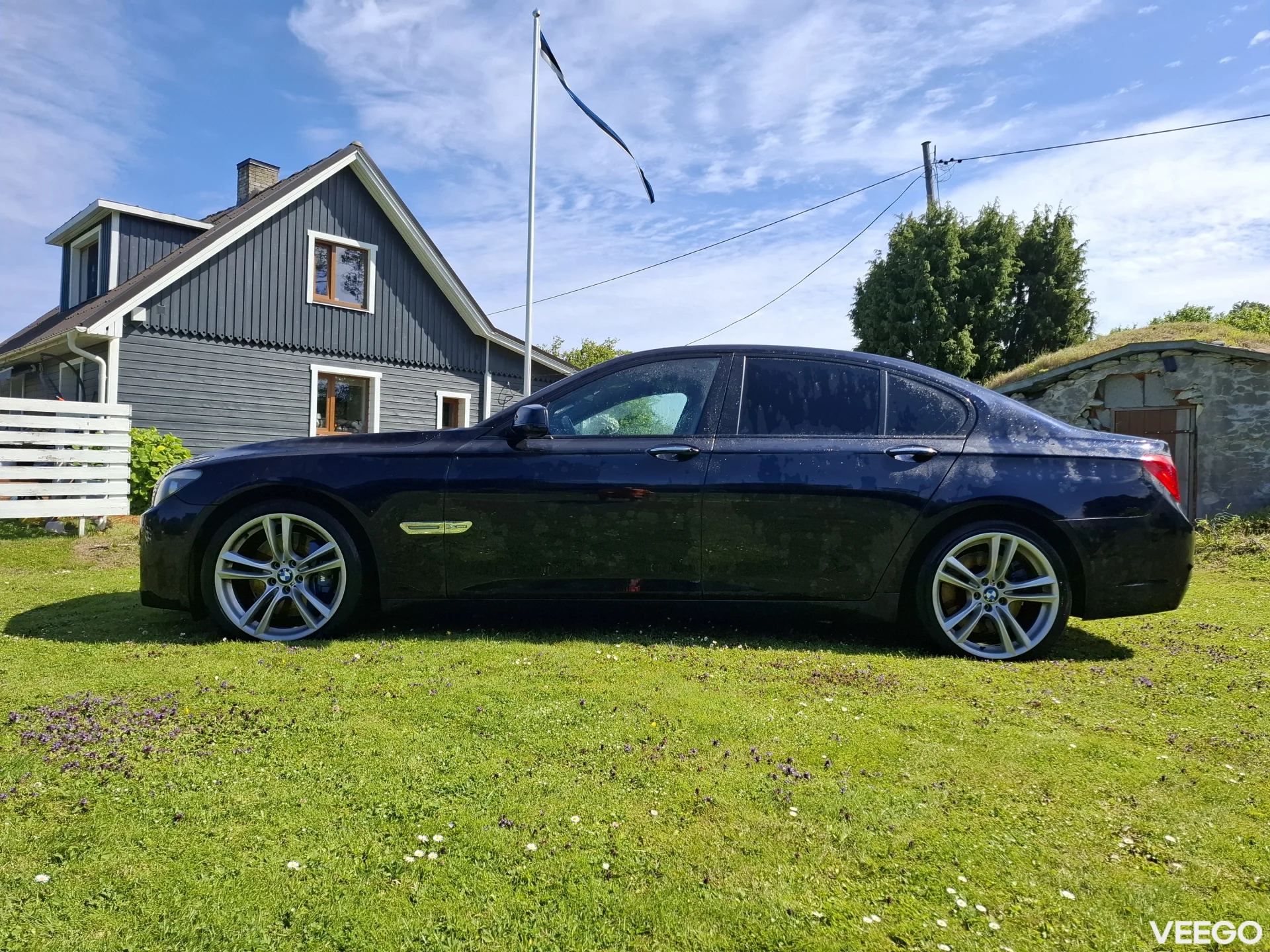 BMW 750 4.4 300kW