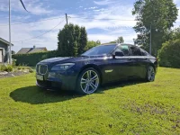 BMW 750 4.4 300kW thumbnail