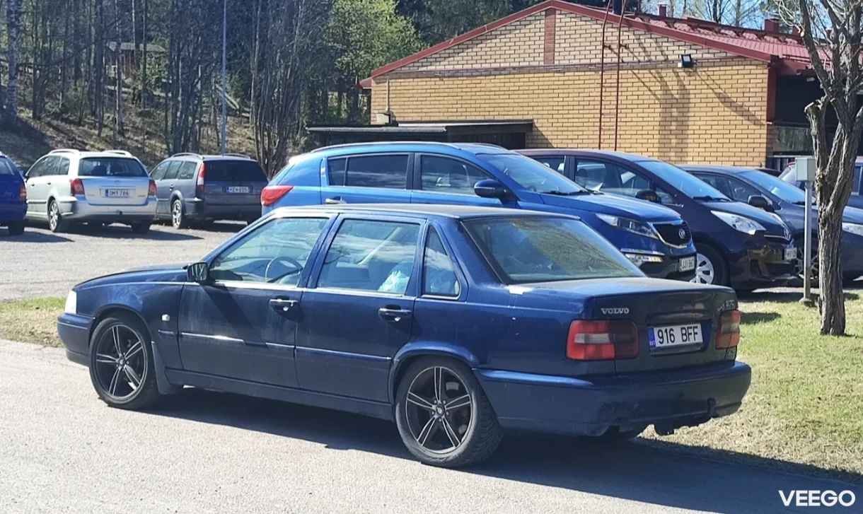 Volvo S70 2.5 103kW