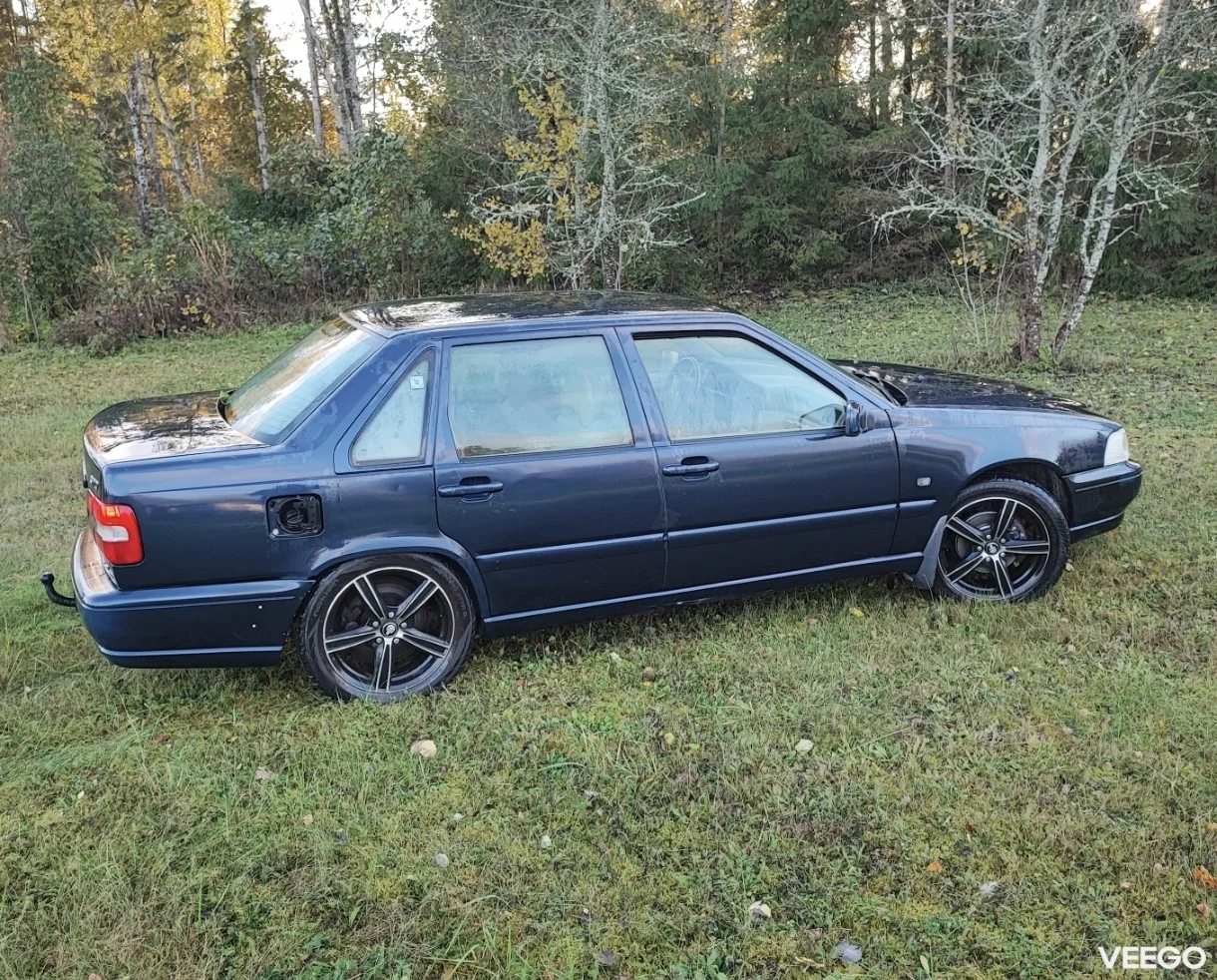 Volvo S70 2.5 103kW