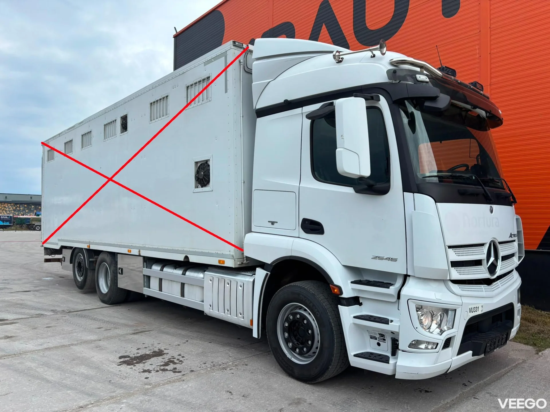 Mercedes-Benz Actros FOR SALE AS CHASSIS / CHASSIS L=8000 mm 460kW