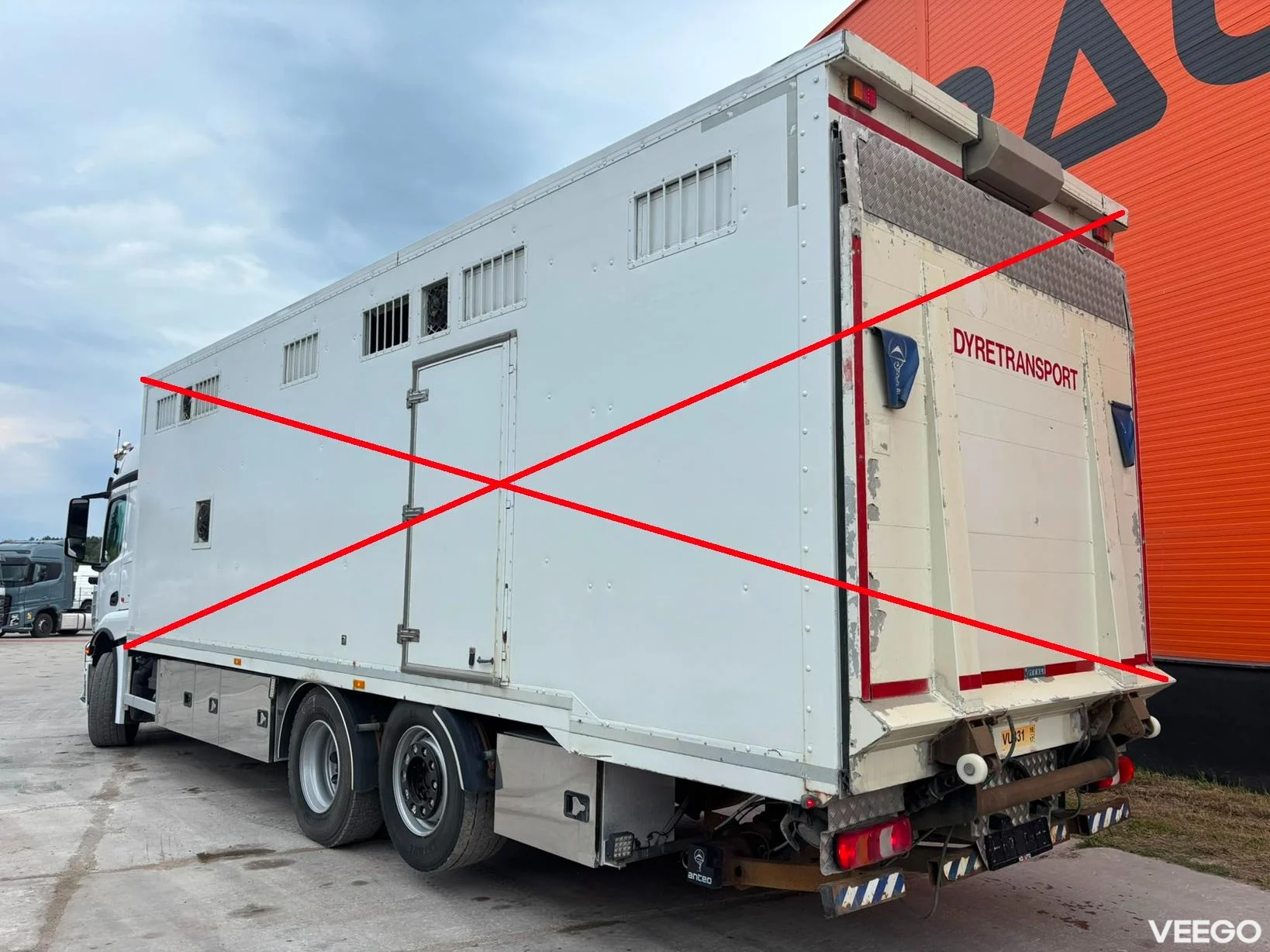 Mercedes-Benz Actros FOR SALE AS CHASSIS / CHASSIS L=8000 mm 460kW