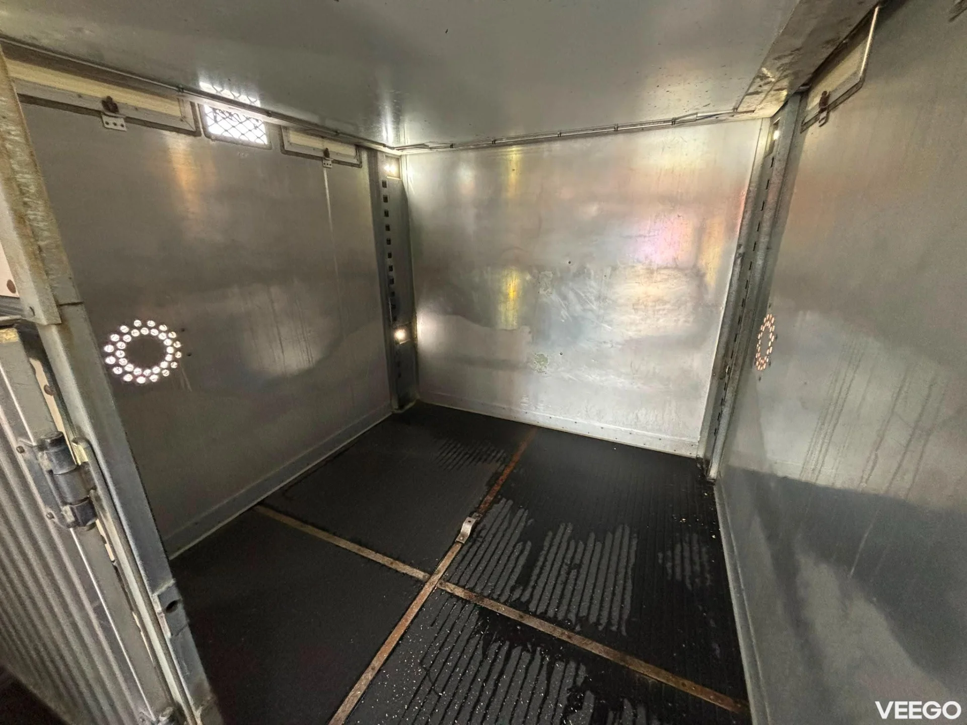 Mercedes-Benz Actros BOX L=8338 mm 460kW