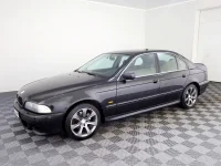 BMW 523 2.5 125kW thumbnail