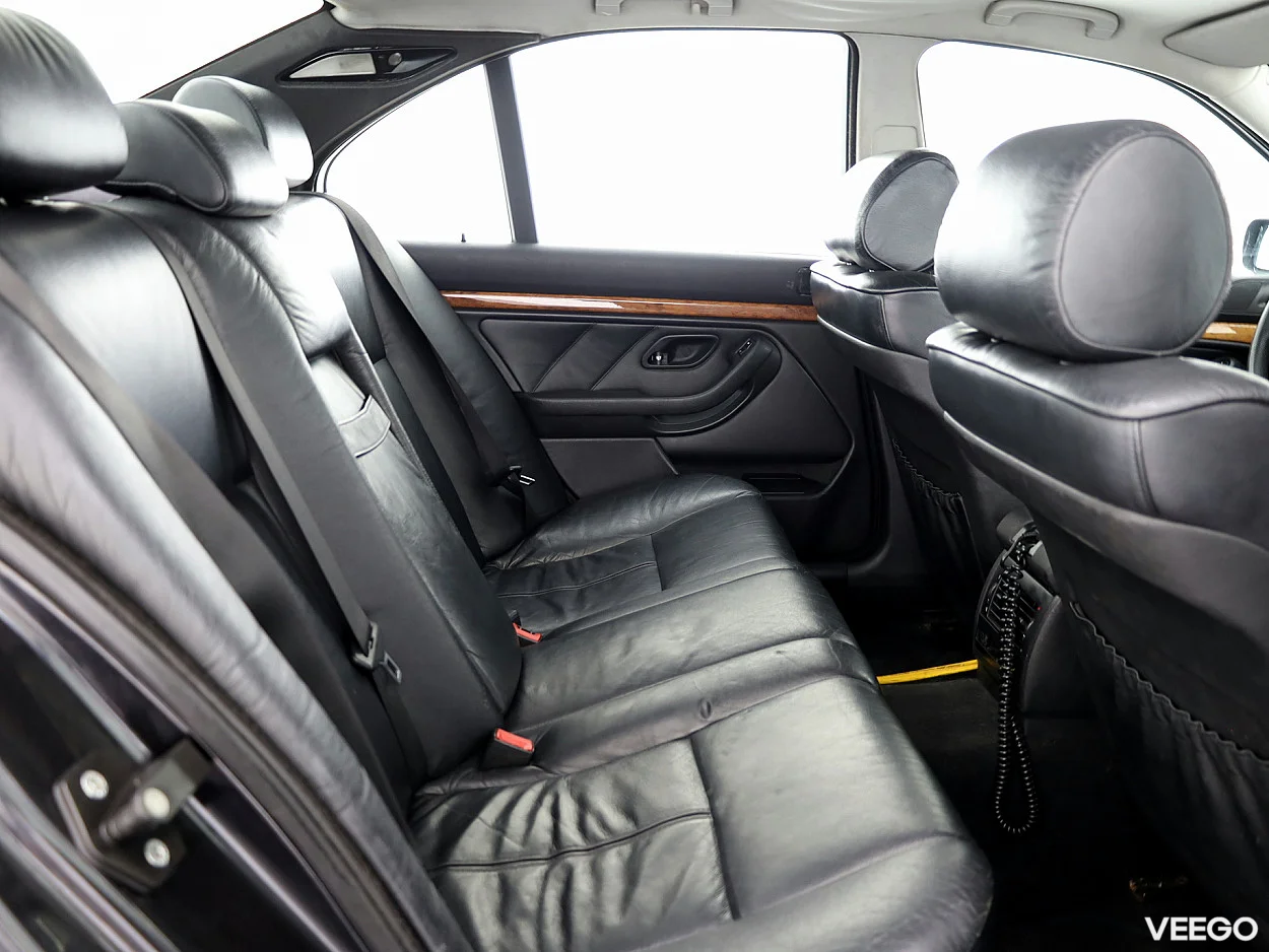 BMW 523 2.5 125kW
