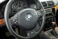 BMW 523 2.5 125kW thumbnail