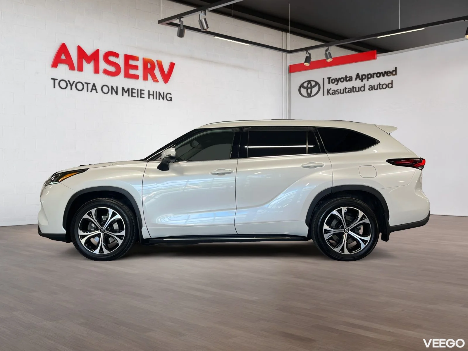 Toyota Highlander Premium AWD 2.5 140kW