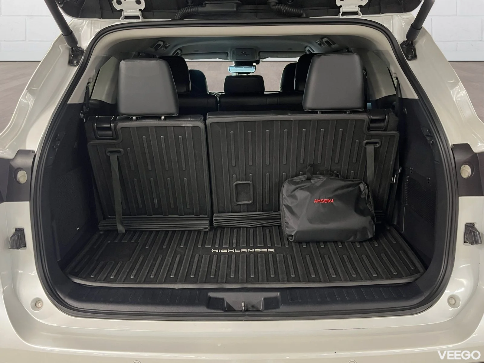 Toyota Highlander Premium AWD 2.5 140kW