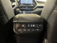 Toyota Highlander Premium AWD 2.5 140kW thumbnail