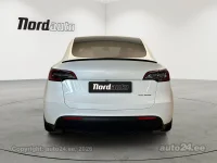 Tesla Model Y Long Range Dual Motor AWD 378kW thumbnail