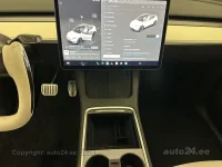 Tesla Model Y Long Range Dual Motor AWD 378kW thumbnail