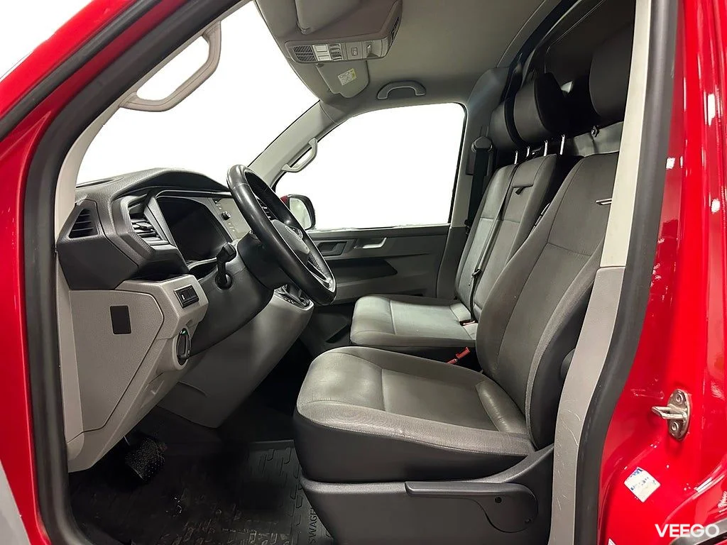 Volkswagen Transporter 2.0TDI 150hk 4Motion DSG Moms Värmare 110kW