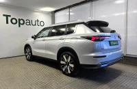 Mitsubishi Outlander 2.4 225kW thumbnail