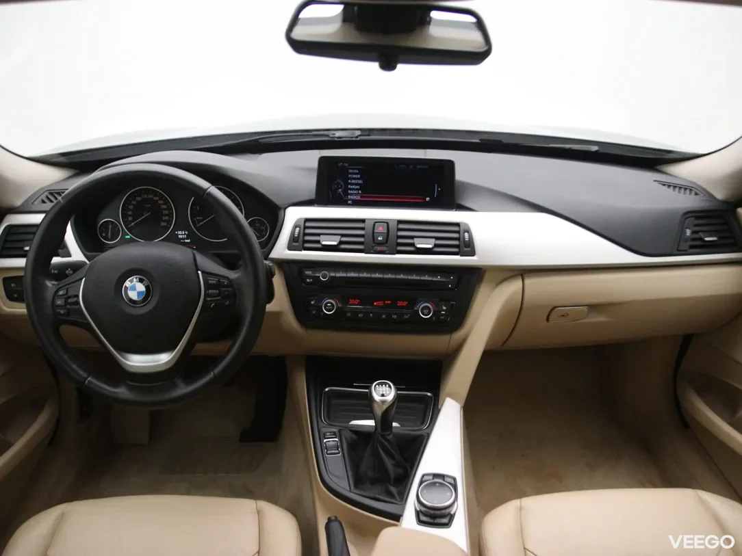 BMW 320 2 135kW
