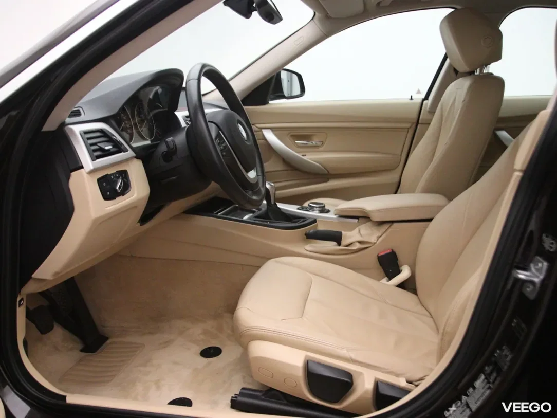 BMW 320 2 135kW