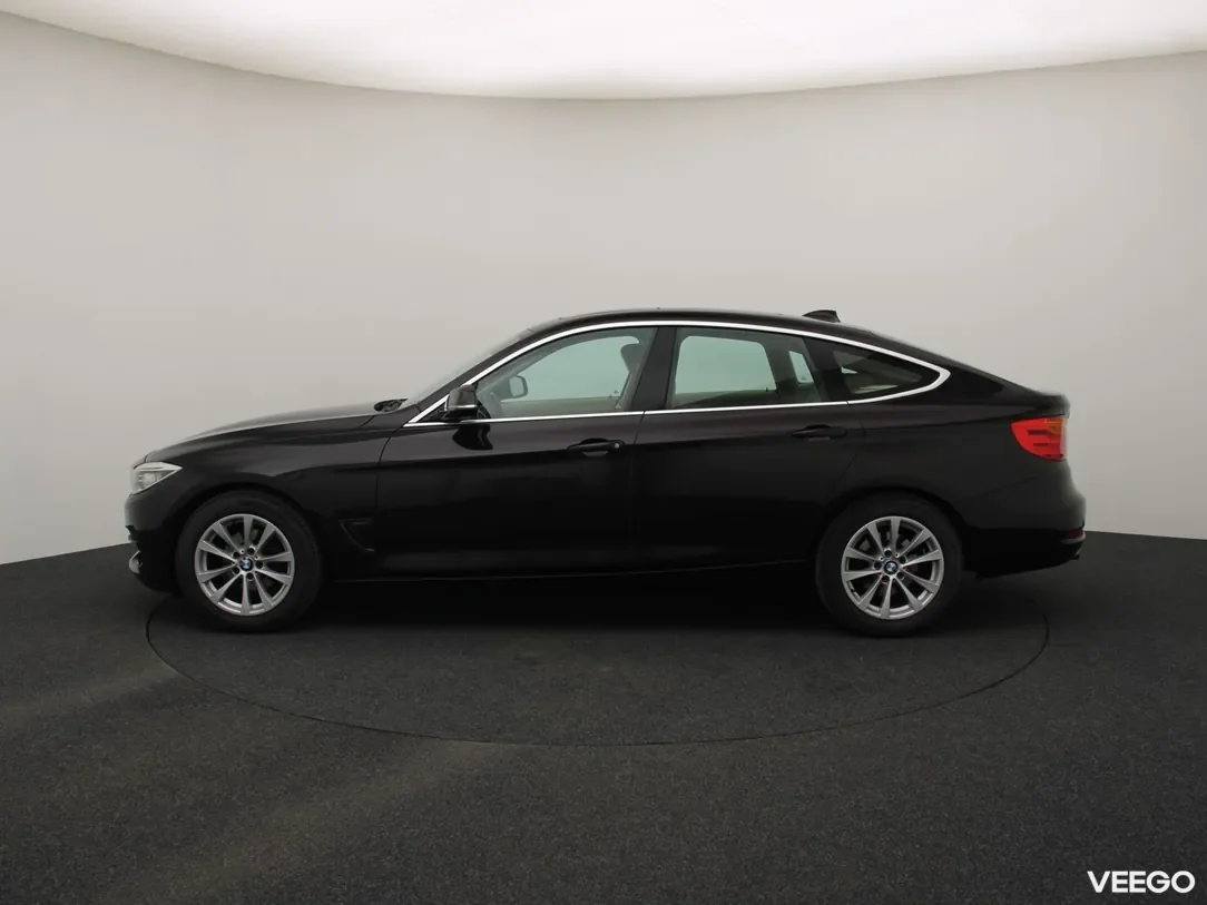 BMW 320 2 135kW