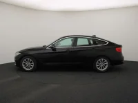 BMW 320 2 135kW thumbnail