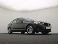 BMW 320 2 135kW thumbnail