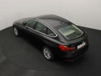 BMW 320 2 135kW thumbnail