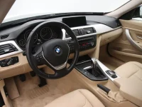 BMW 320 2 135kW thumbnail