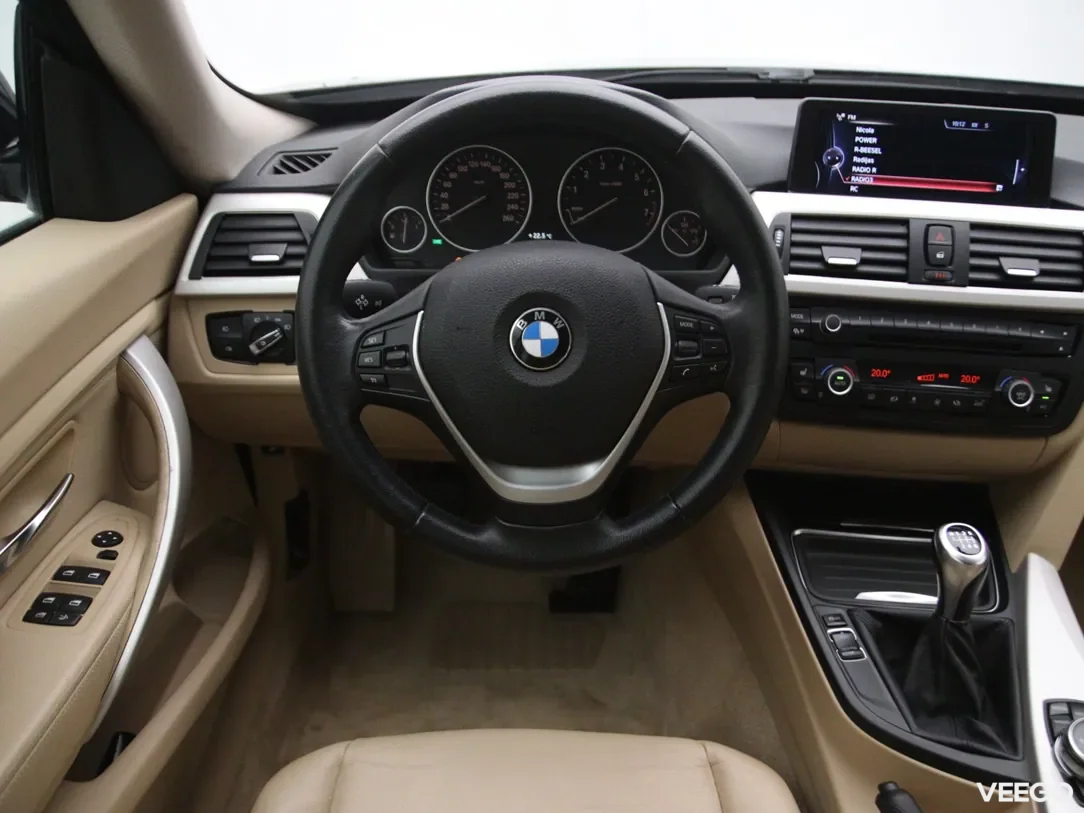 BMW 320 2 135kW