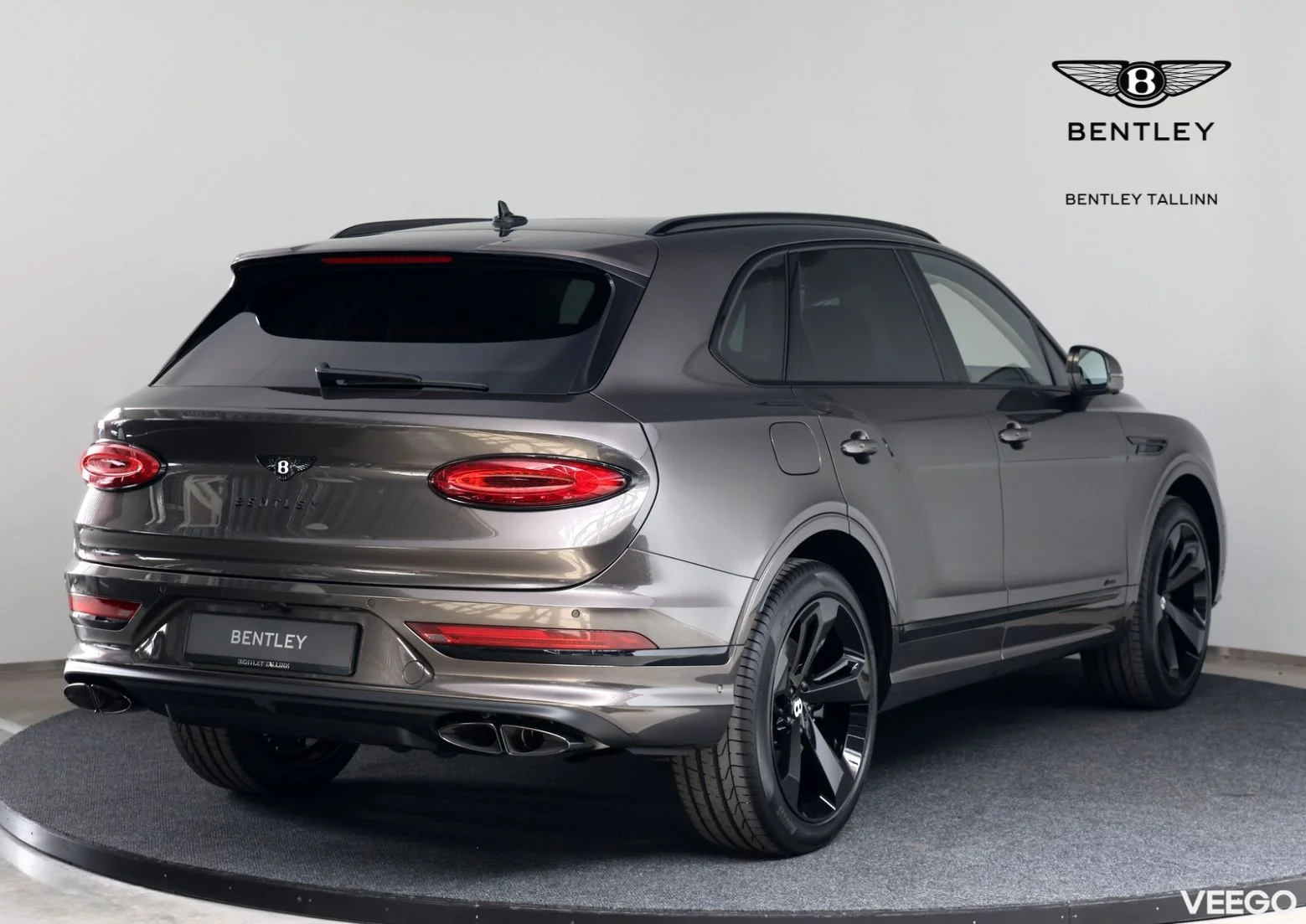 Bentley Azure Azure V8 4 404kW