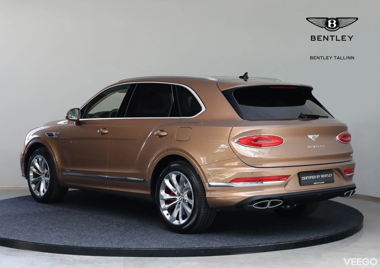 Bentley Bentayga AZURE HYBRID 3 340kW