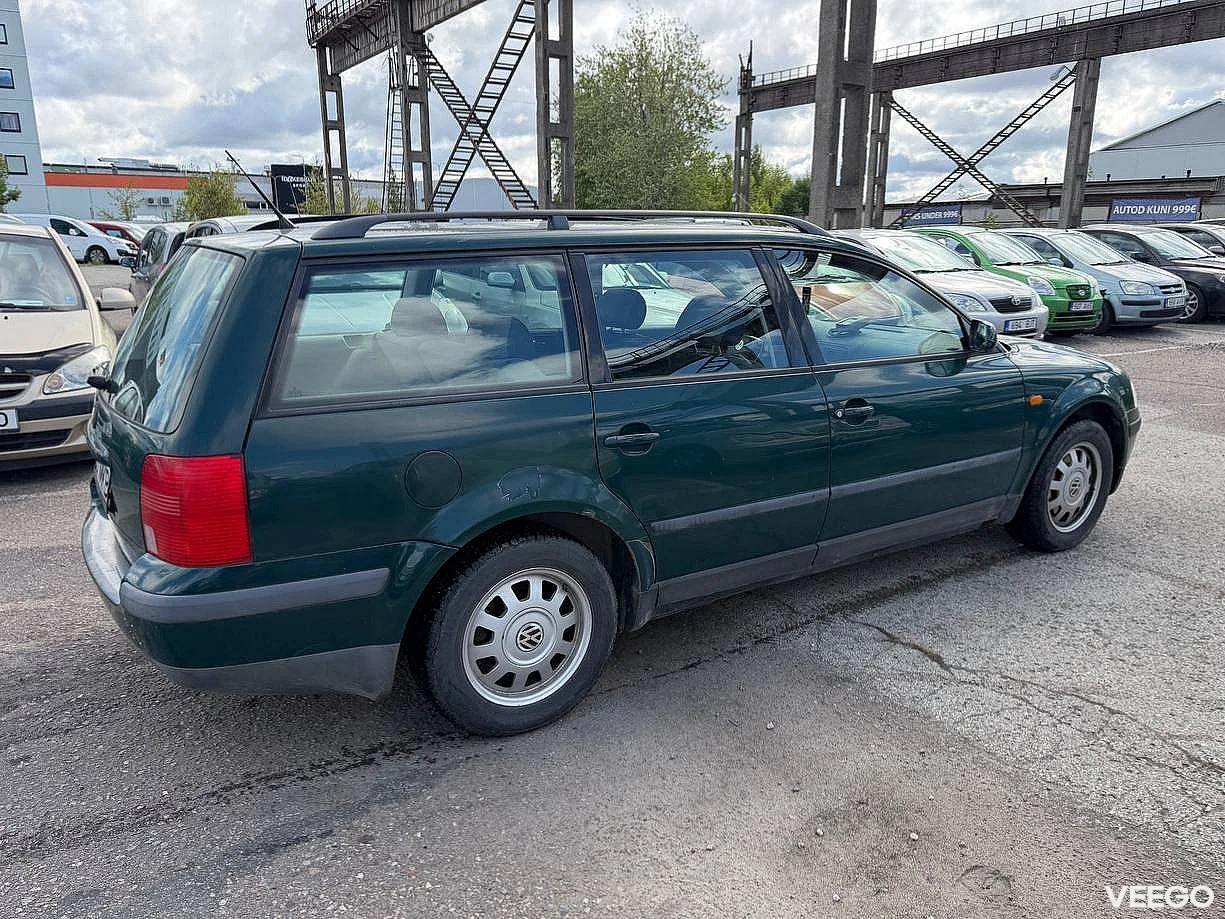 Volkswagen Passat 1.6 74kW