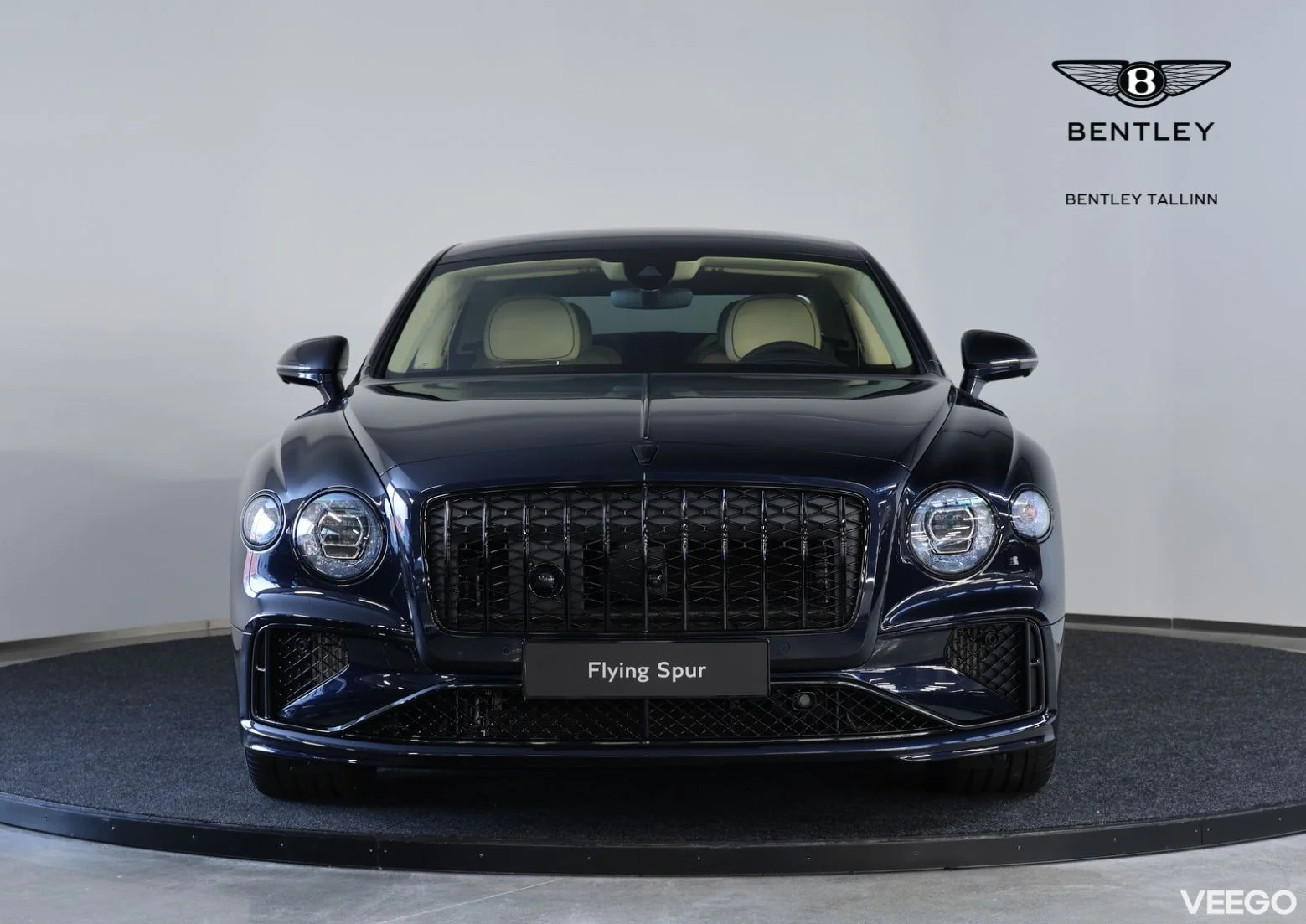 Bentley Flying Spur Azure V8 PHEV 4 500kW