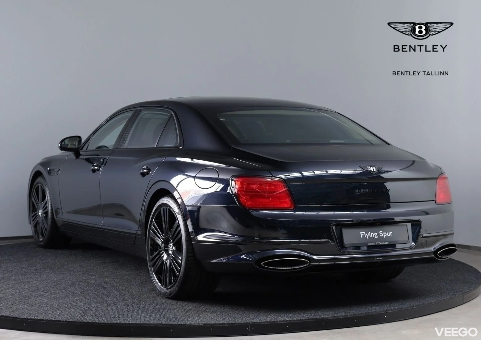 Bentley Flying Spur Azure V8 PHEV 4 500kW