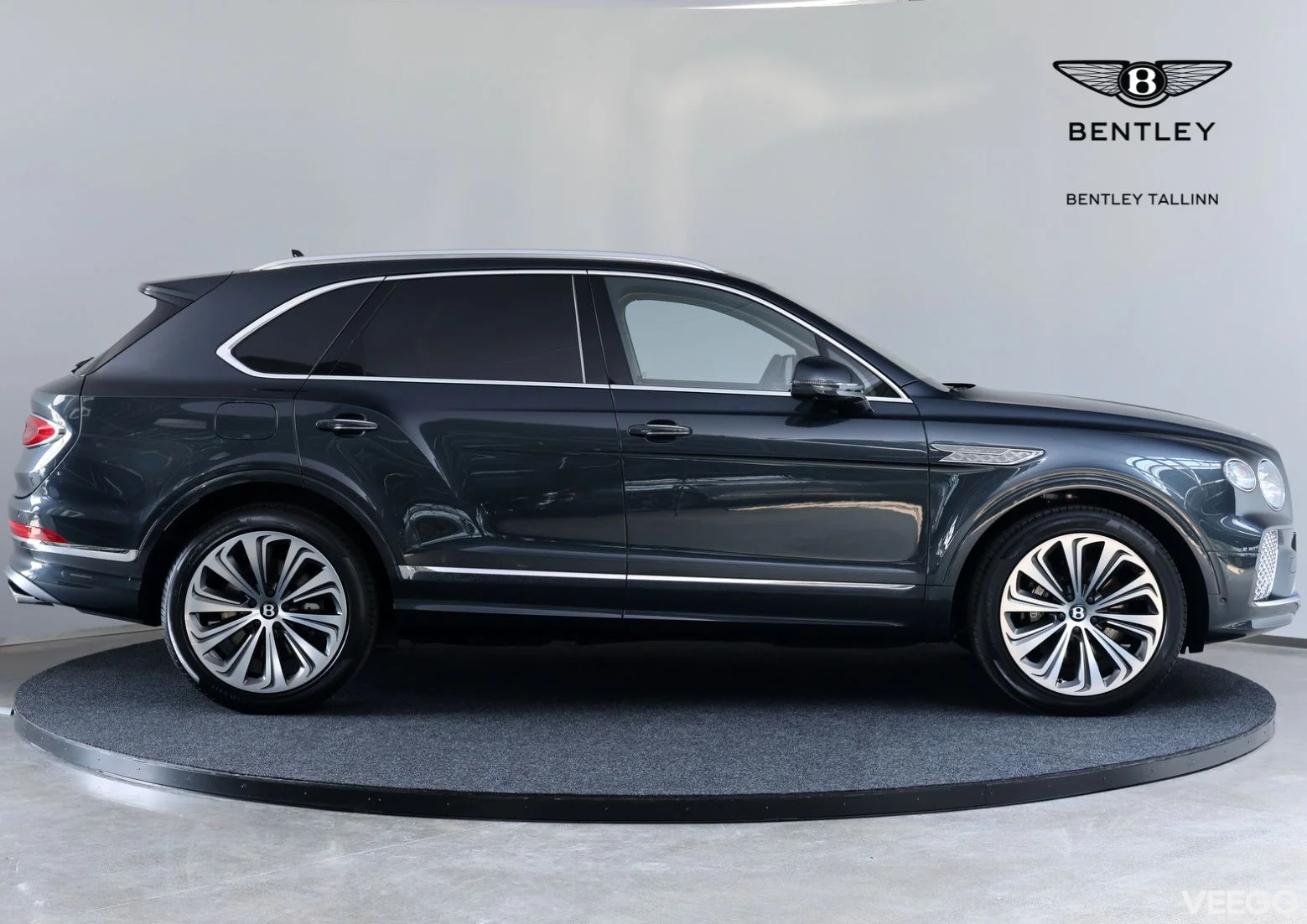 Bentley Bentayga V8 Atelier Edition V8 4 404kW
