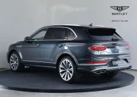Bentley Bentayga V8 Atelier Edition V8 4 404kW thumbnail