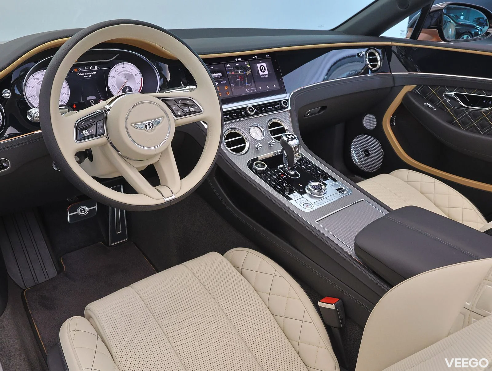 Bentley CONTINENTAL GTC V8 Mulliner 4 404kW
