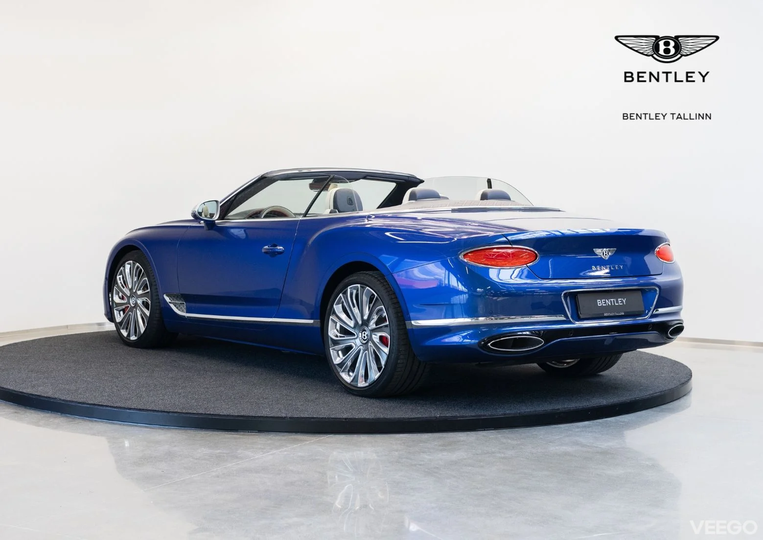 Bentley CONTINENTAL GTC W12 Mulliner 6 485kW