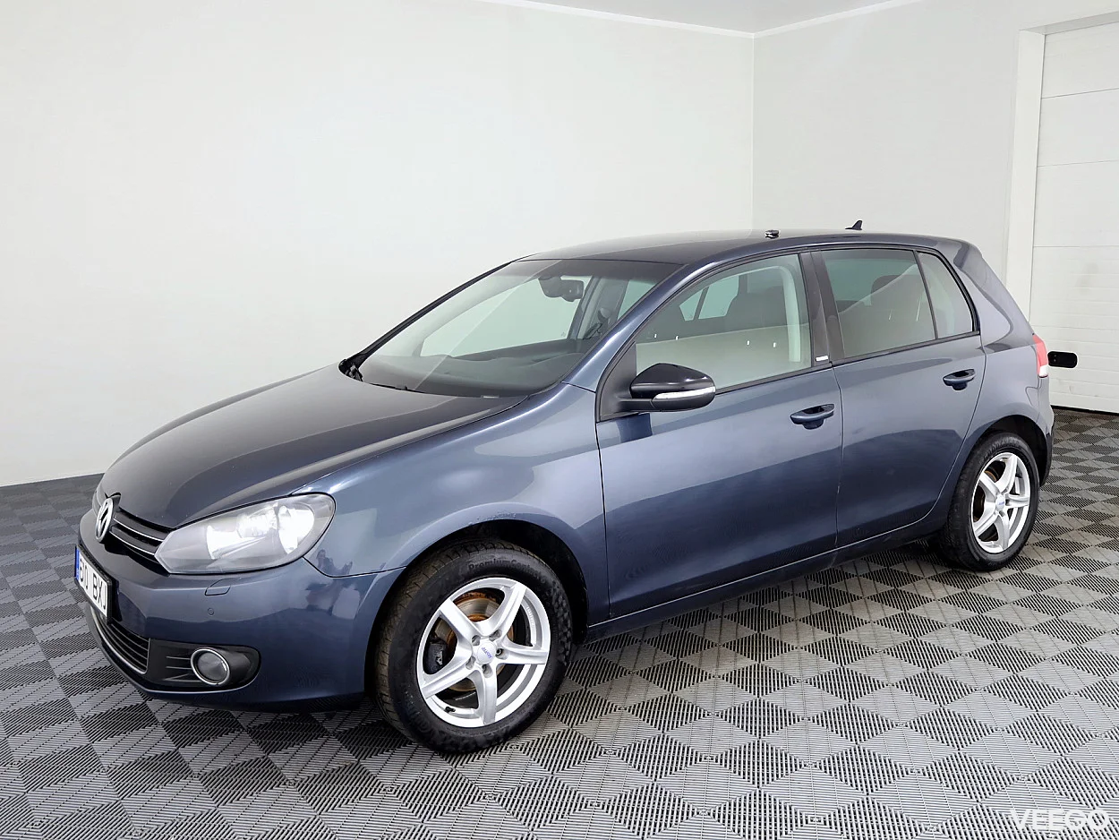 Volkswagen Golf 1.6 77kW