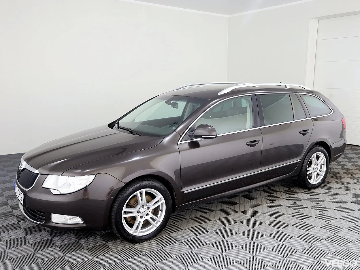 Skoda Superb 2.0 104kW